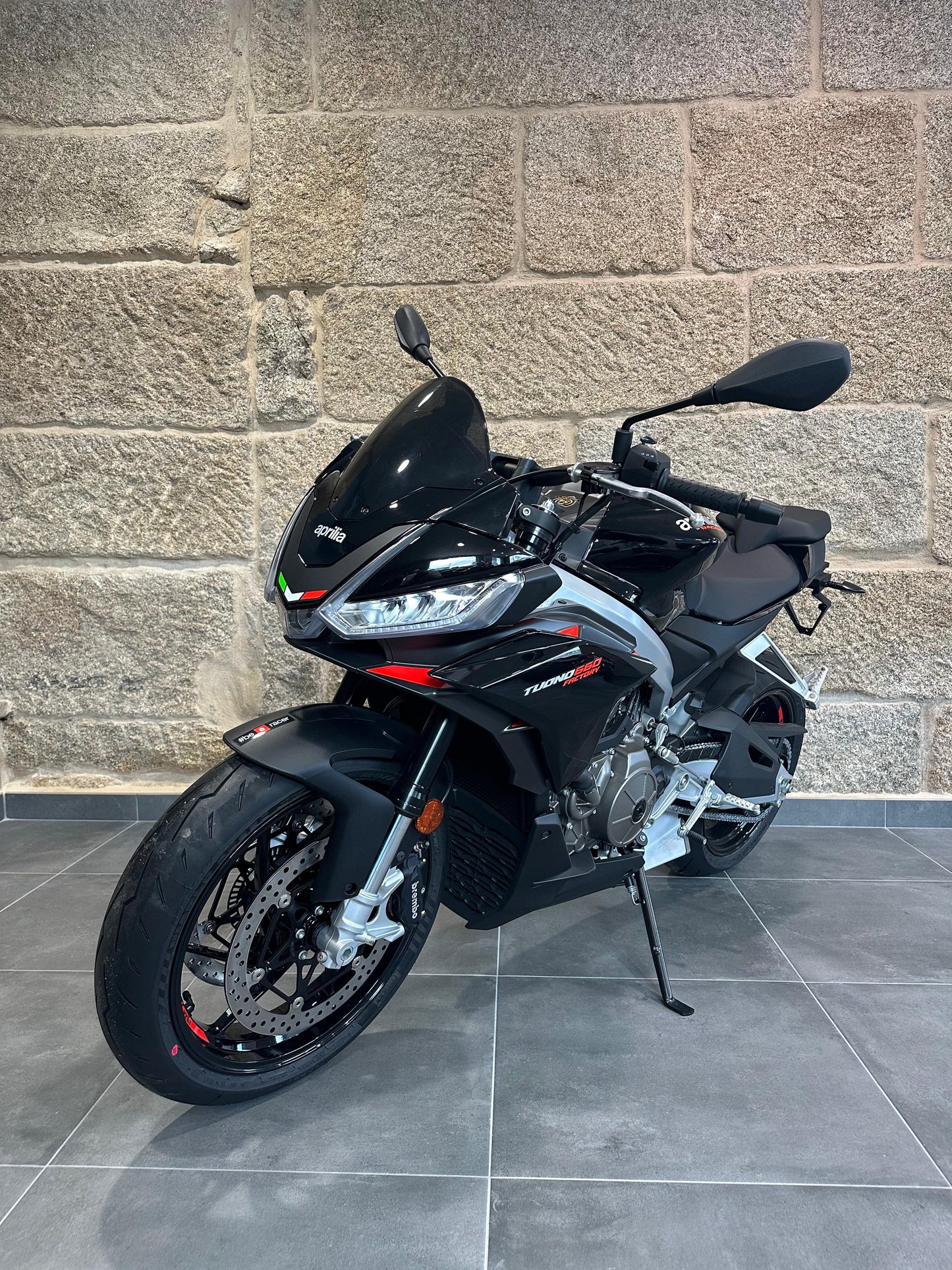 APRILIA TUONO 660 FACTORY