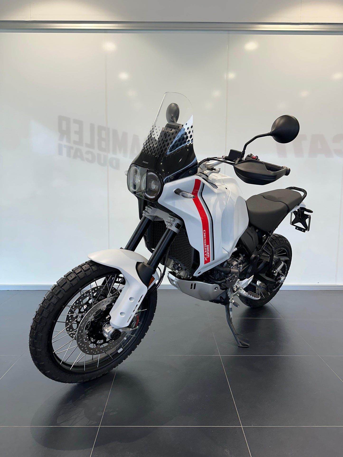 DUCATI DESERTX