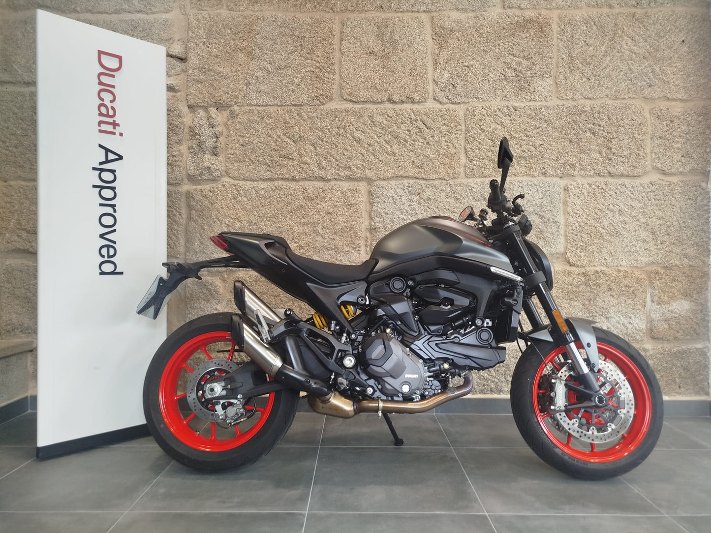 DUCATI MONSTER 937 2024