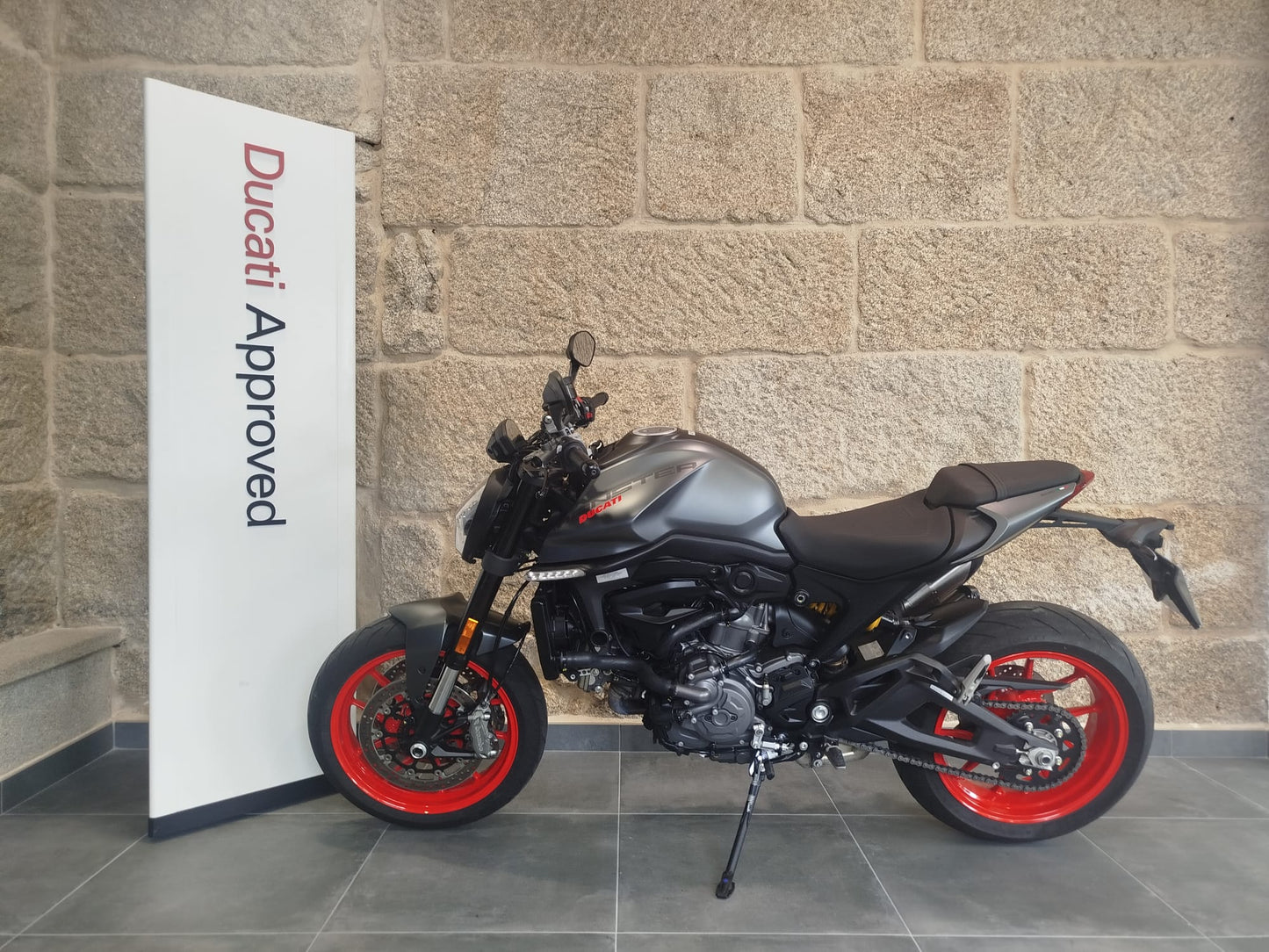 DUCATI MONSTER 937 2024