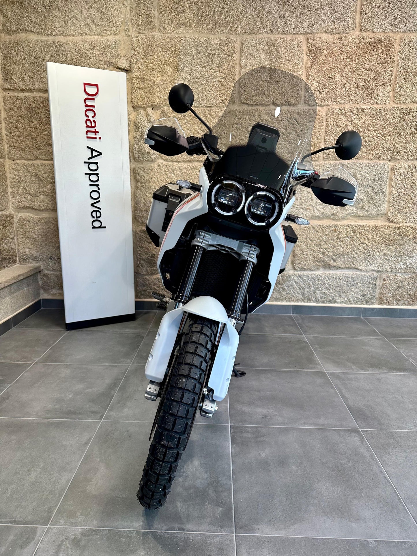 DUCATI DESERT X 2023