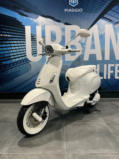 Vespa Sprint 125 Justin Bieber Edition