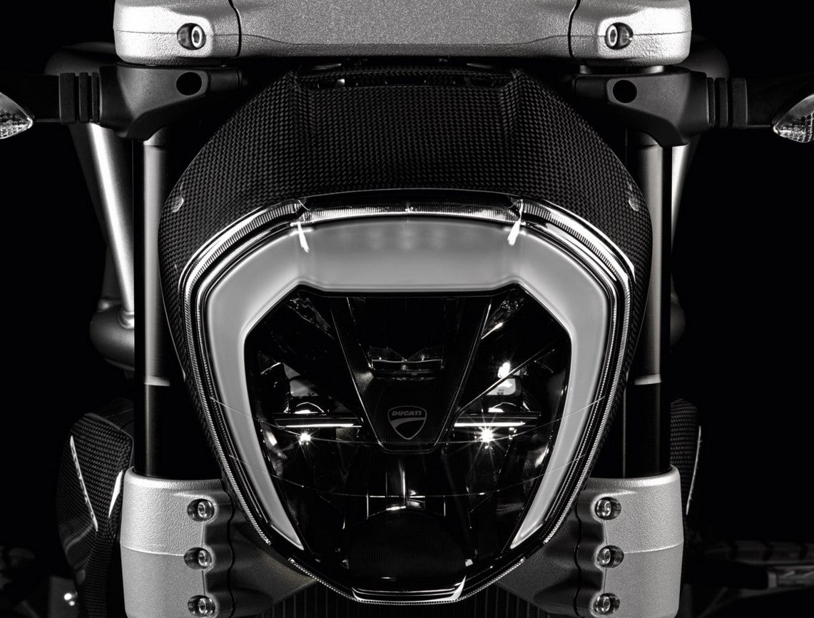 Borde faro delantero de carbono