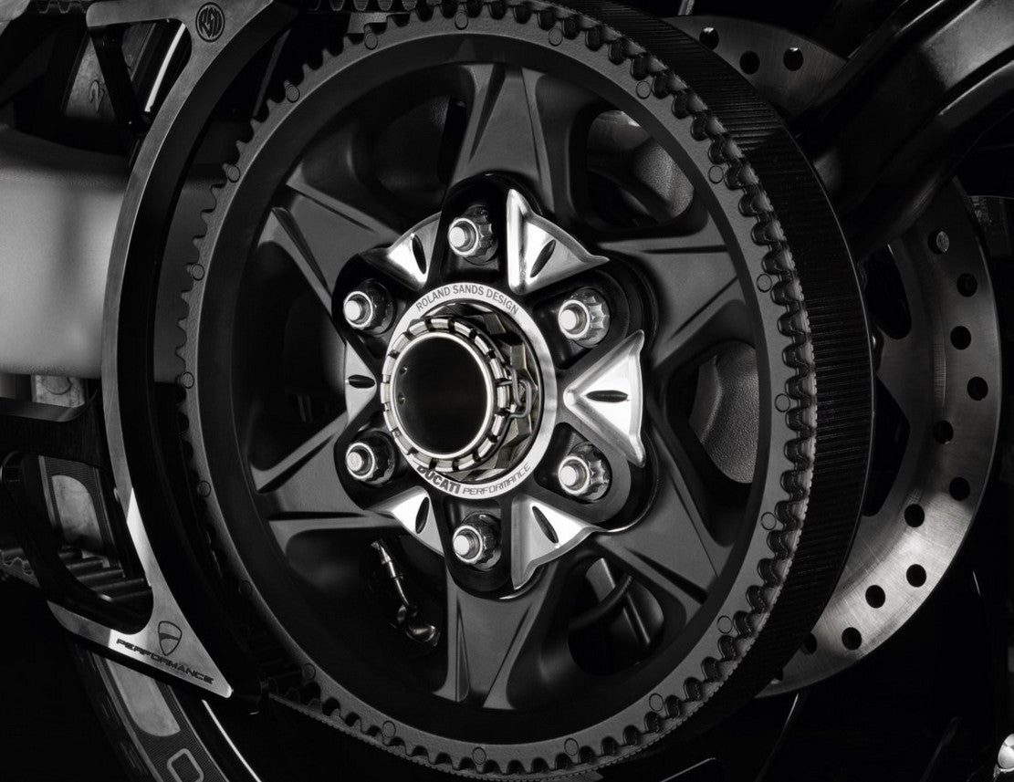 Brida de aluminio de pieza maciza