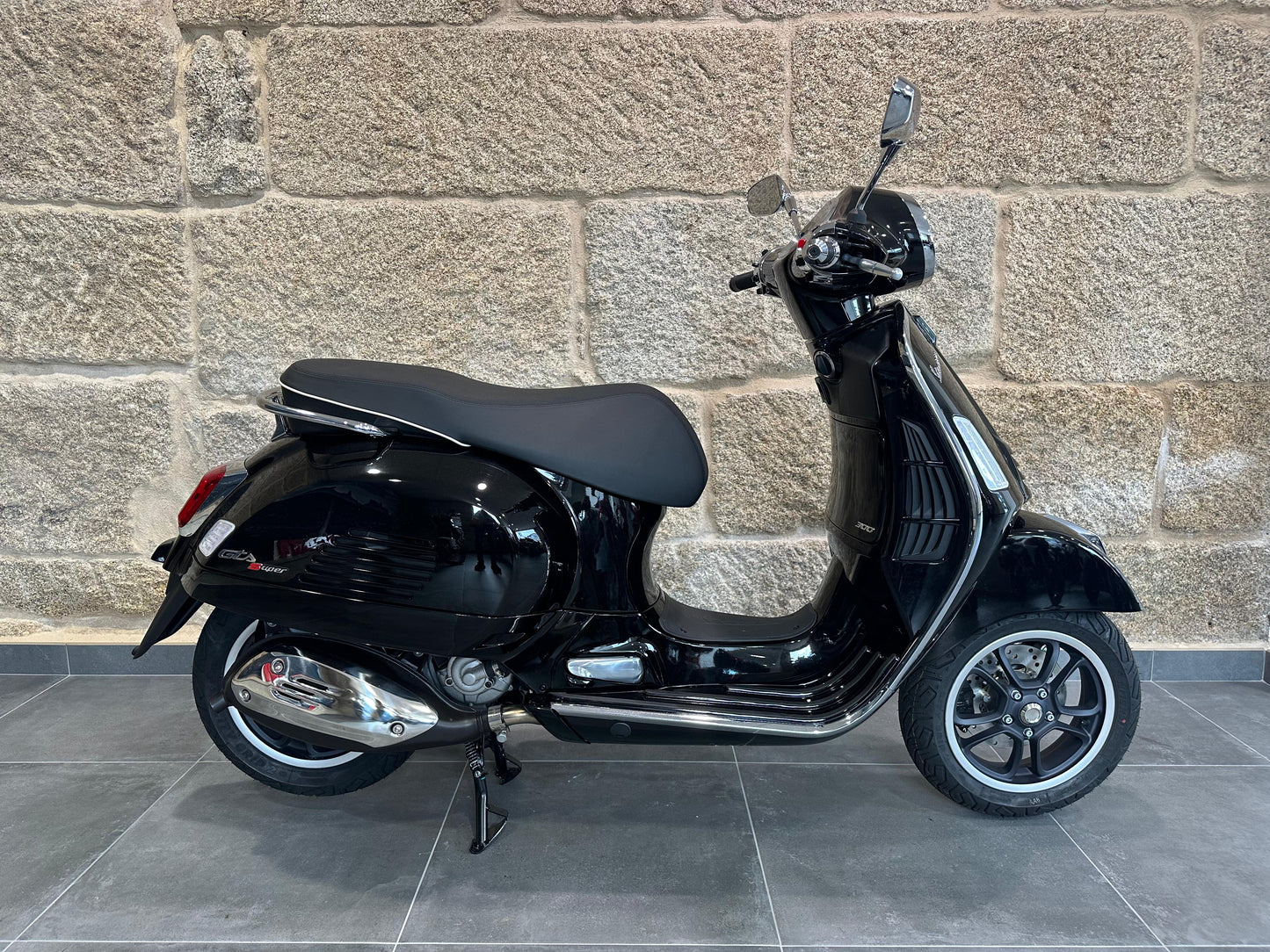 VESPA GTS 300 SUPER