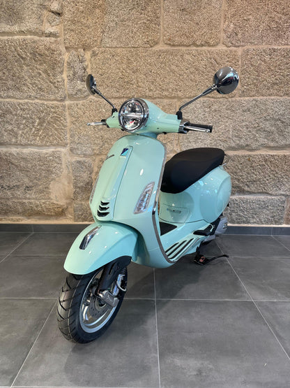 VESPA PRIMAVERA 125