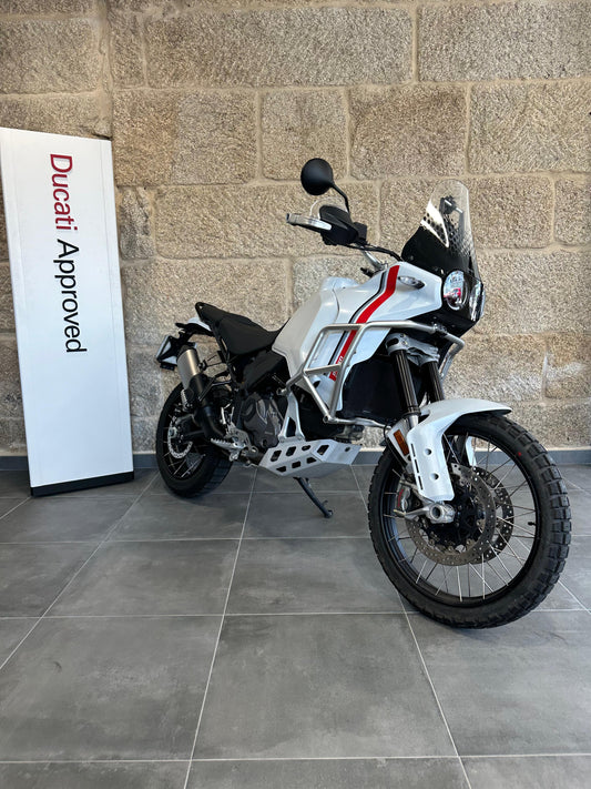 Ducati DesertX White