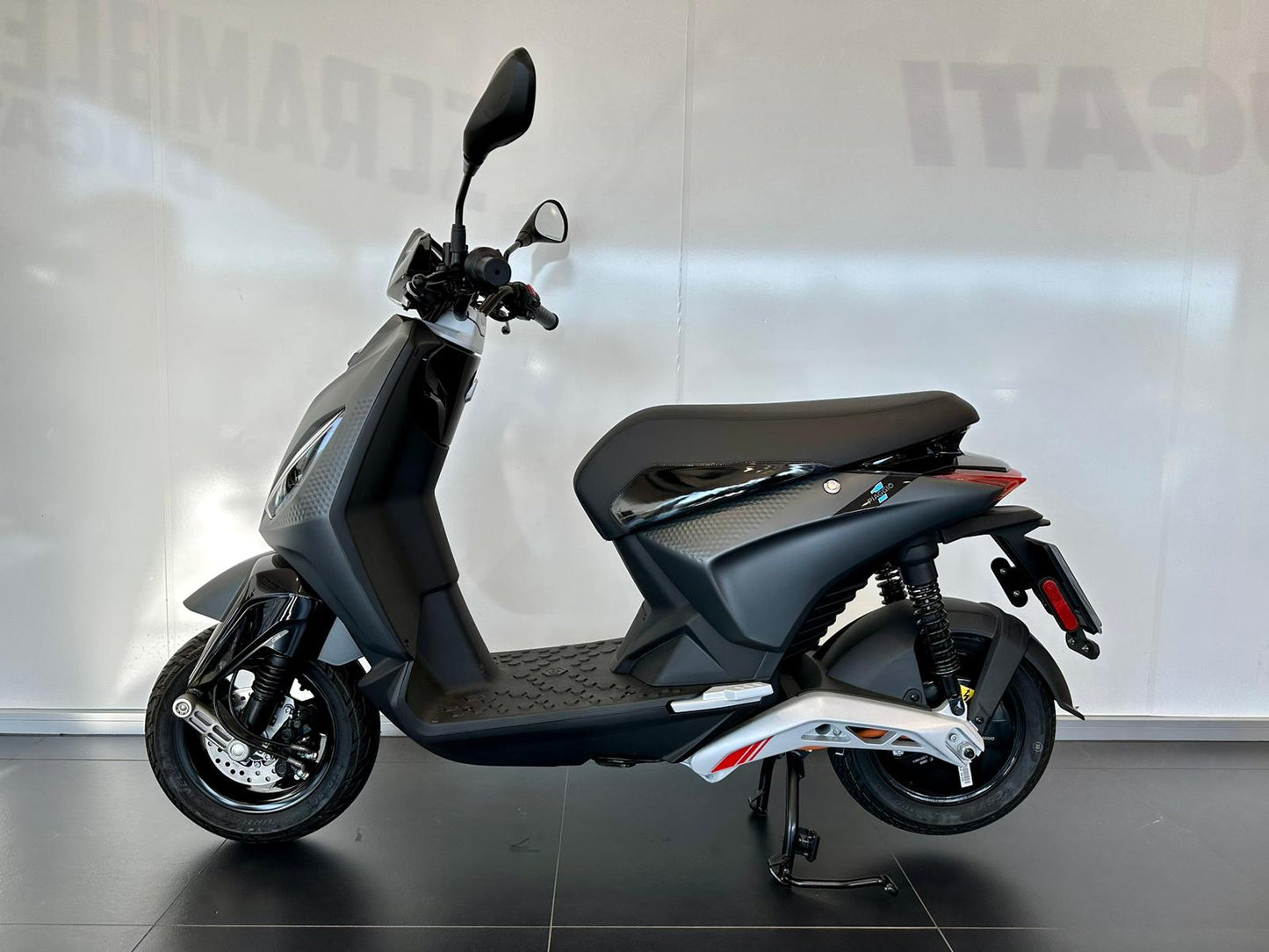 Piaggio 1 Active